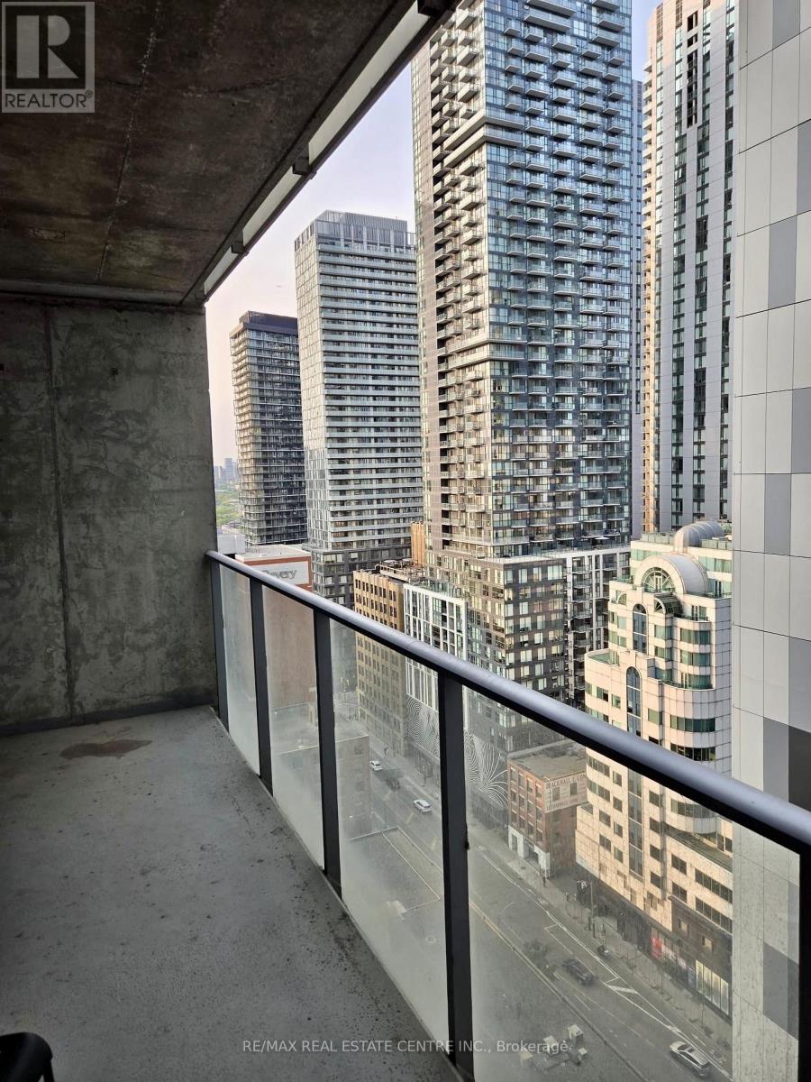 2106 - 375 King Street, Toronto (Waterfront Communities), Ontario  M5V 1K5 - Photo 22 - C12216249