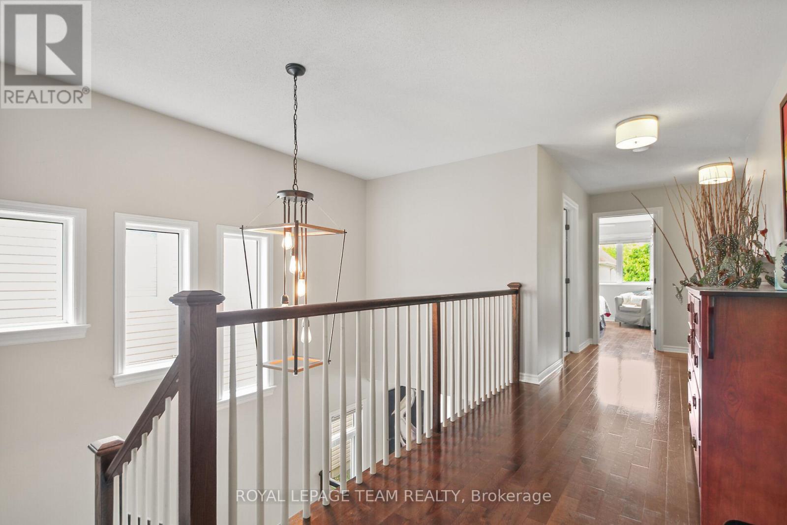 124 Versilia Drive, Ottawa, Ontario  K2G 7E2 - Photo 17 - X12216173