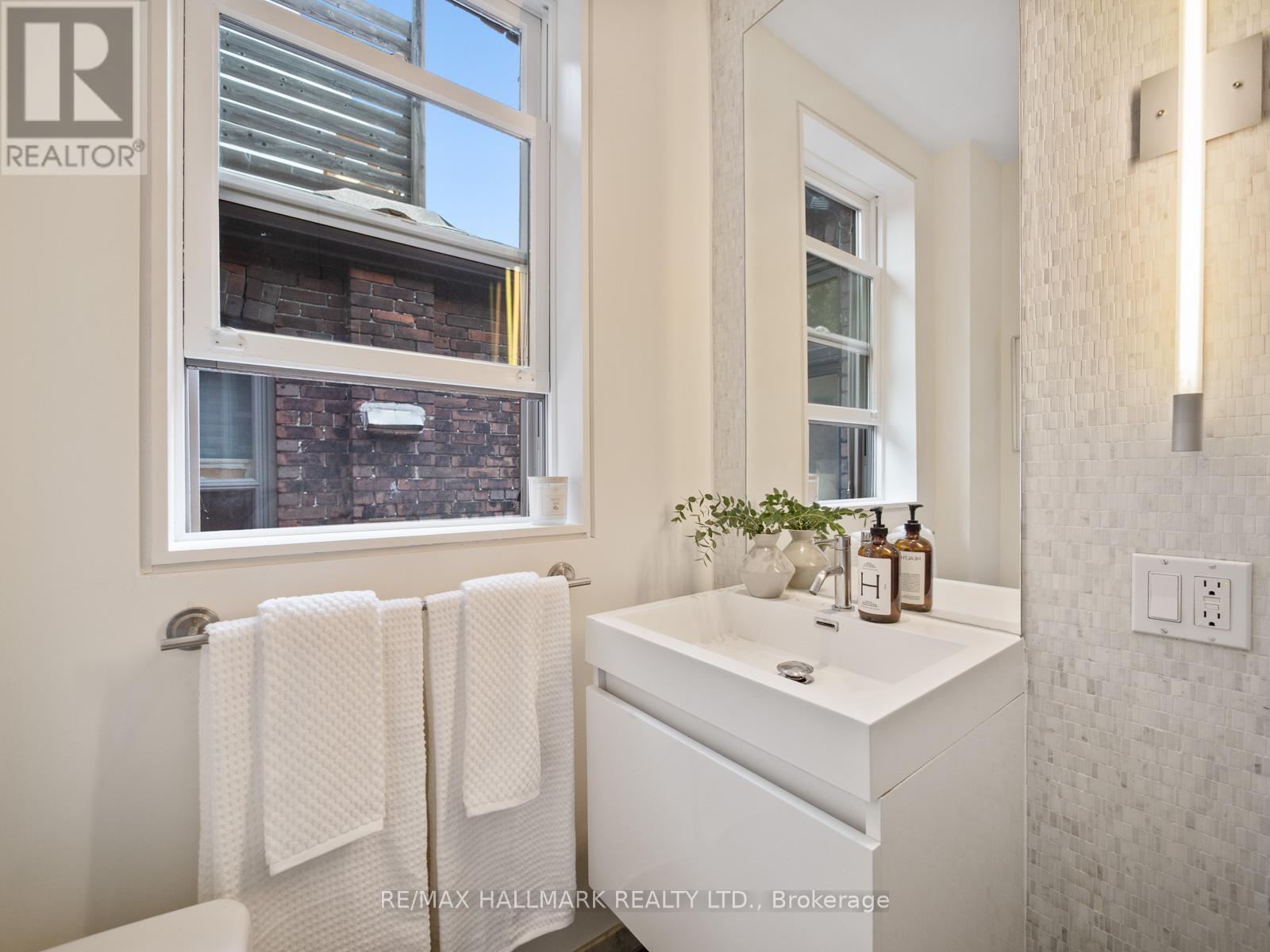 275 Withrow Avenue, Toronto (Blake-Jones), Ontario  M4J 1B6 - Photo 29 - E12216060