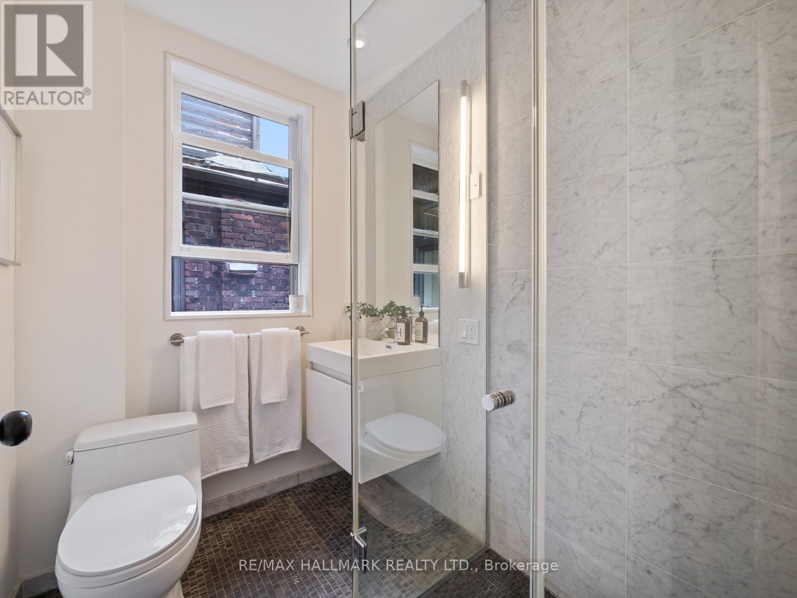 275 Withrow Avenue, Toronto (Blake-Jones), Ontario  M4J 1B6 - Photo 28 - E12216060
