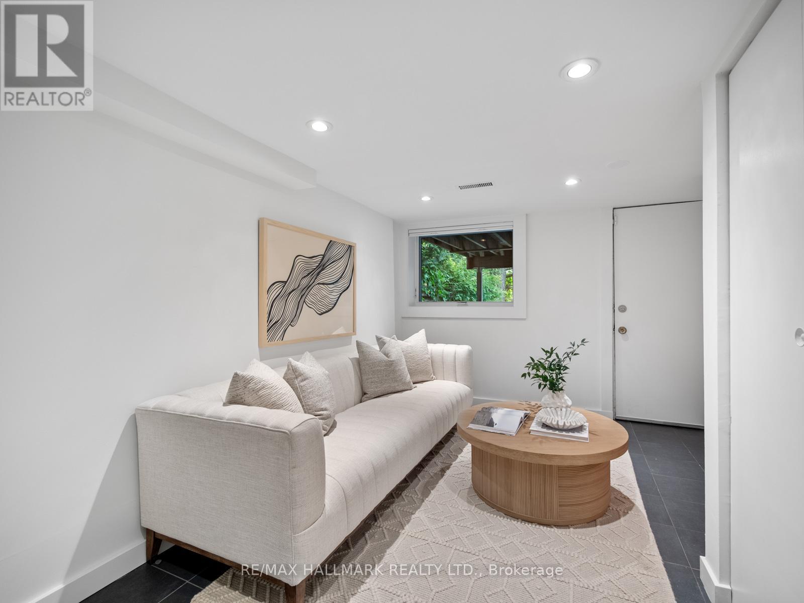 275 Withrow Avenue, Toronto (Blake-Jones), Ontario  M4J 1B6 - Photo 35 - E12216060