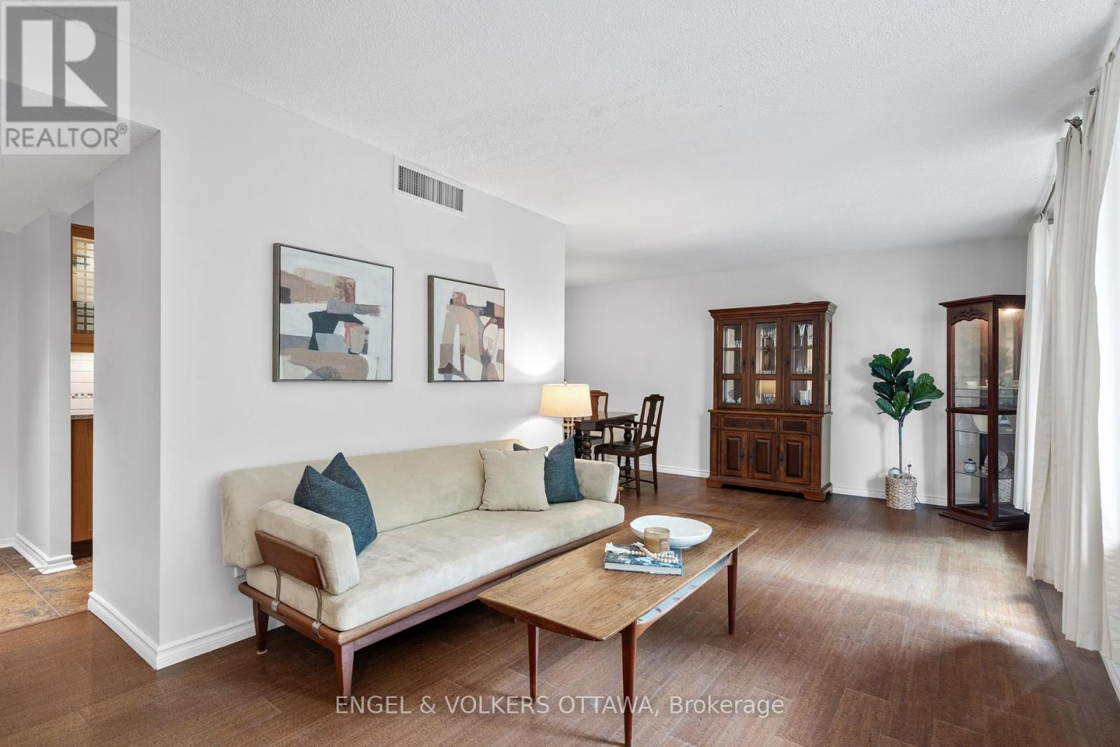 406 - 470 Laurier Avenue W, Ottawa, Ontario  K1R 7W9 - Photo 8 - X12216043
