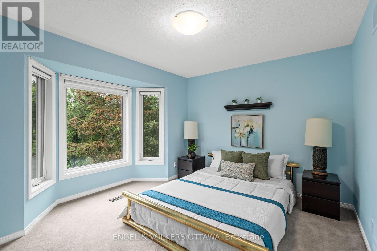 12 Hackett Street, Ottawa, Ontario  K1V 0P8 - Photo 22 - X12216424