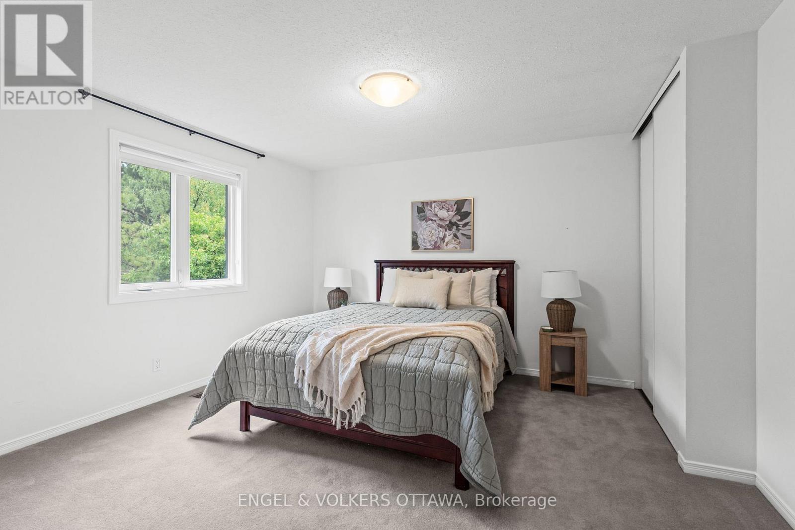12 Hackett Street, Ottawa, Ontario  K1V 0P8 - Photo 23 - X12216424
