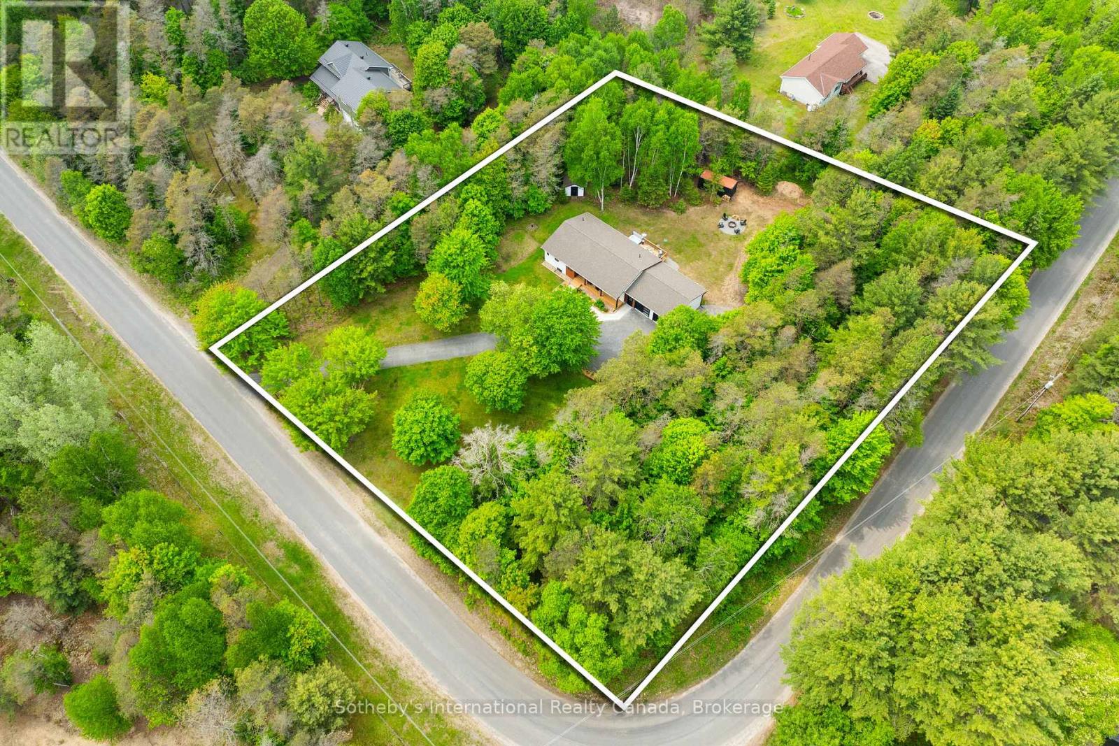 348 Fowlers Road, Huntsville, Ontario  P1H 2N5 - Photo 5 - X12216565