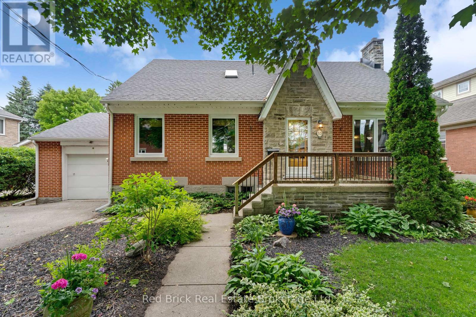 53 OMAR STREET, guelph (junction/onward willow), Ontario