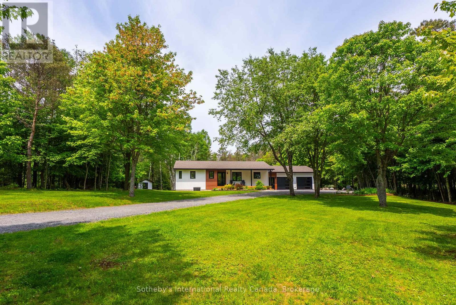 348 FOWLERS ROAD, Huntsville, Ontario