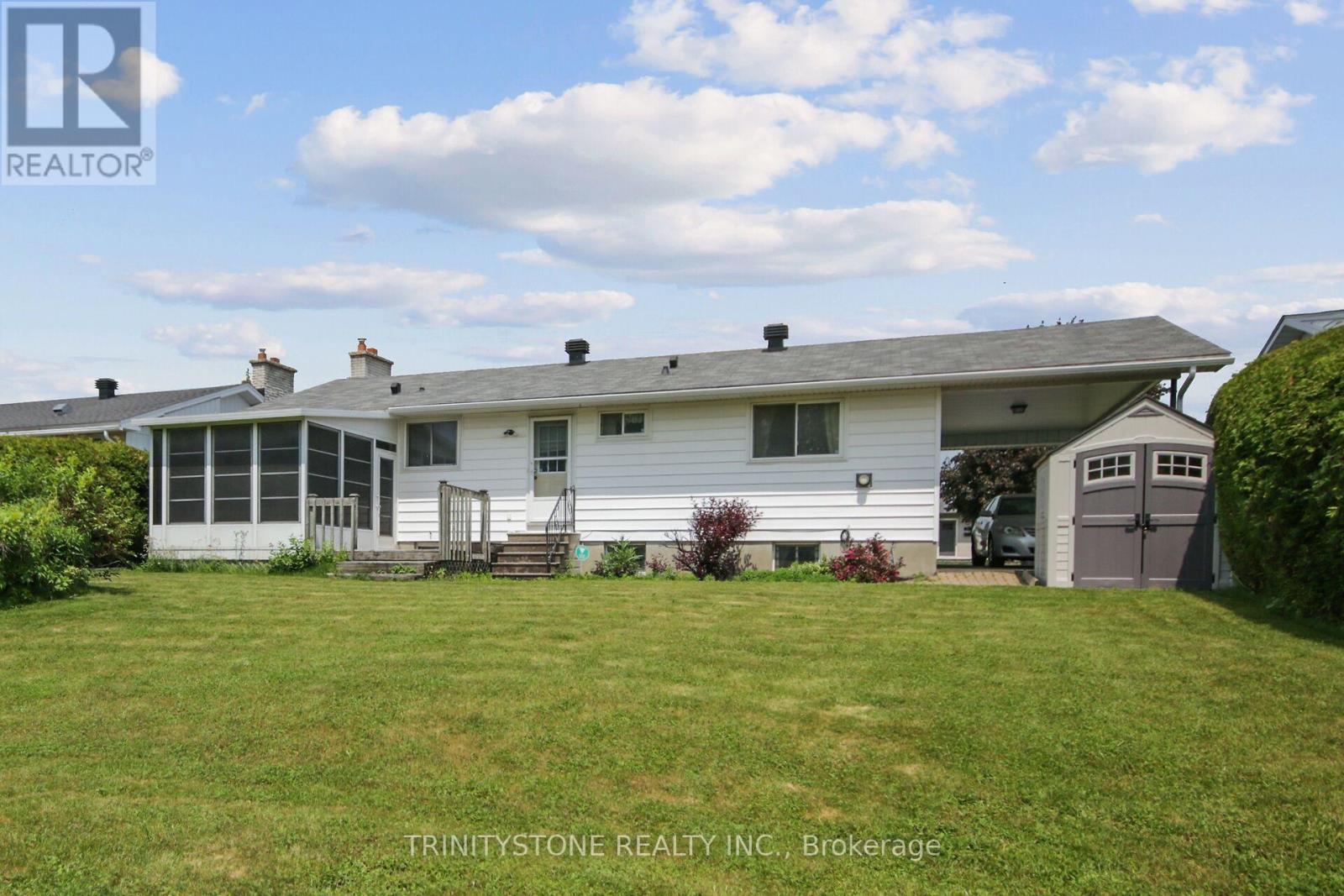 18 Charing Road, Ottawa, Ontario  K2G 0Z5 - Photo 44 - X12216435
