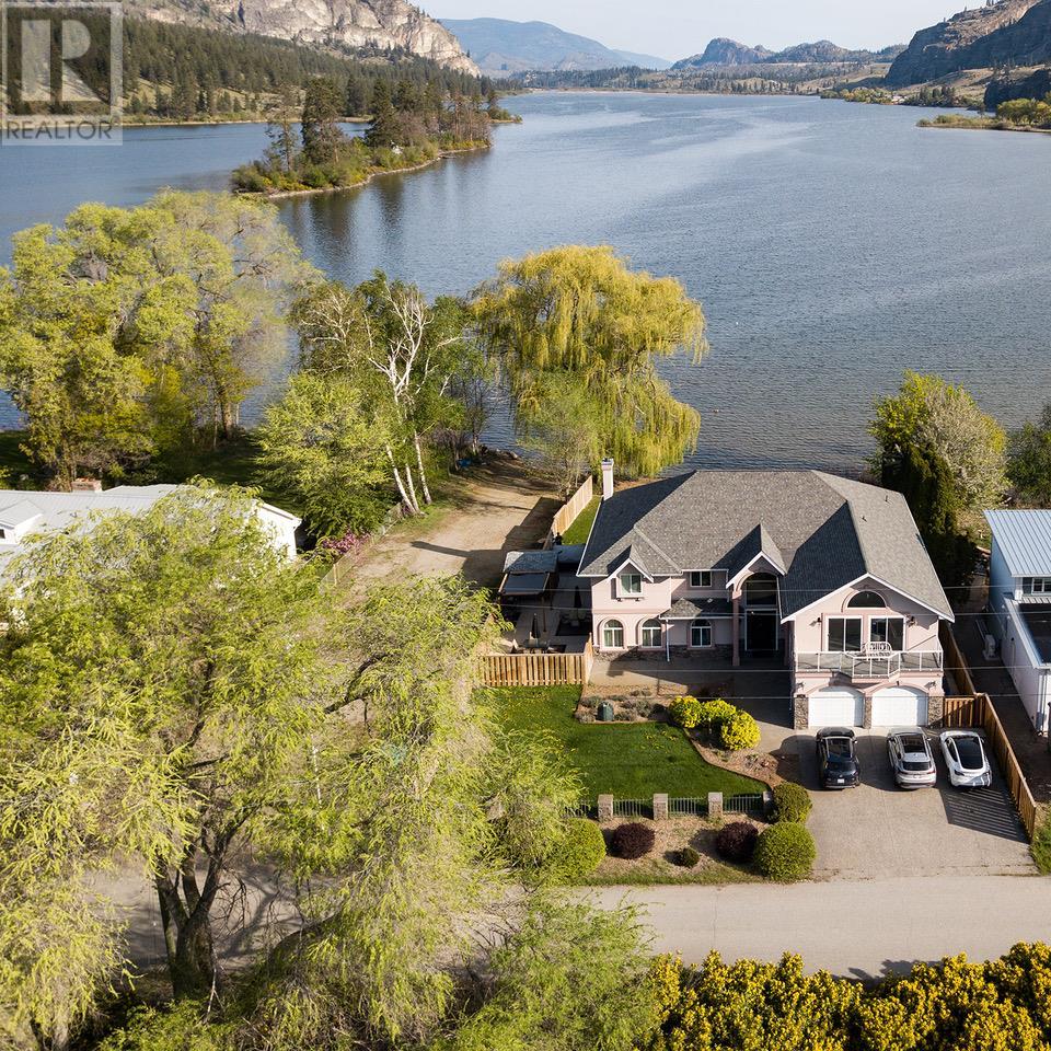 166 SUNDIAL Road, Oliver, British Columbia