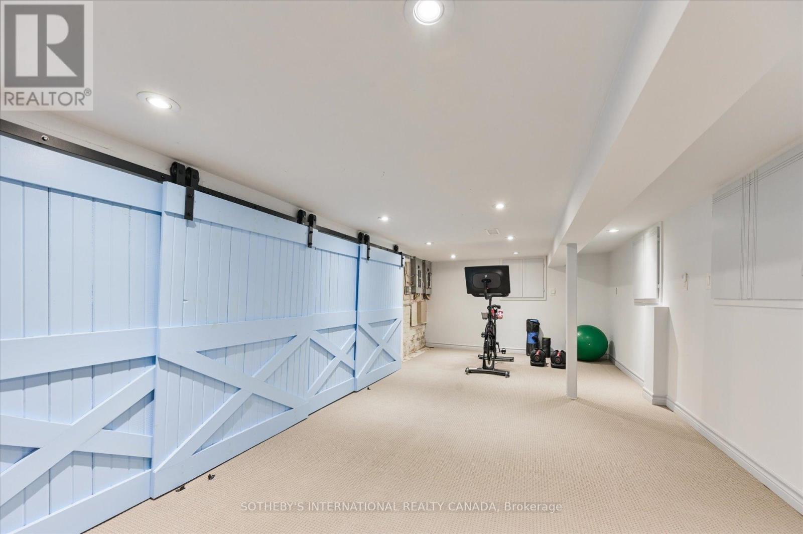 61 Gwynne Avenue, Toronto, Ontario  M6K 2C5 - Photo 28 - W12212982