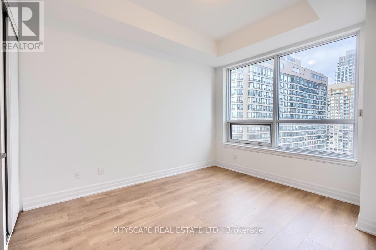 1301 - 30 Elm Drive W, Mississauga, Ontario  L5B 0N6 - Photo 13 - W12214265