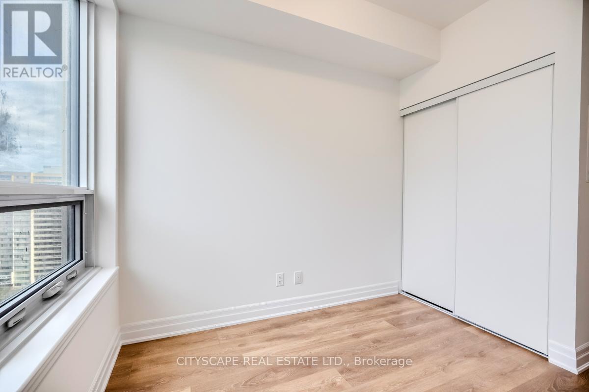 1301 - 30 Elm Drive W, Mississauga, Ontario  L5B 0N6 - Photo 19 - W12214265