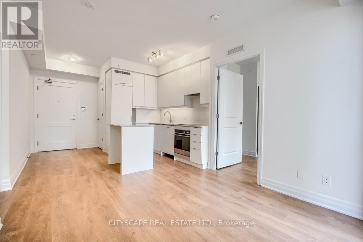 1301 - 30 Elm Drive W, Mississauga, Ontario  L5B 0N6 - Photo 12 - W12214265