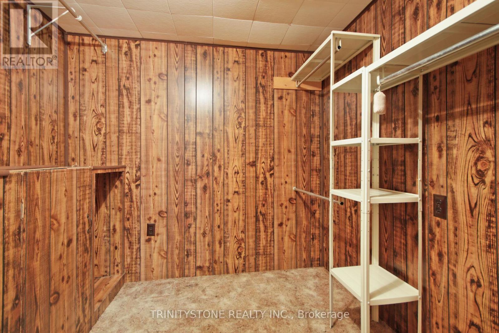 18 Charing Road, Ottawa, Ontario  K2G 0Z5 - Photo 40 - X12216435