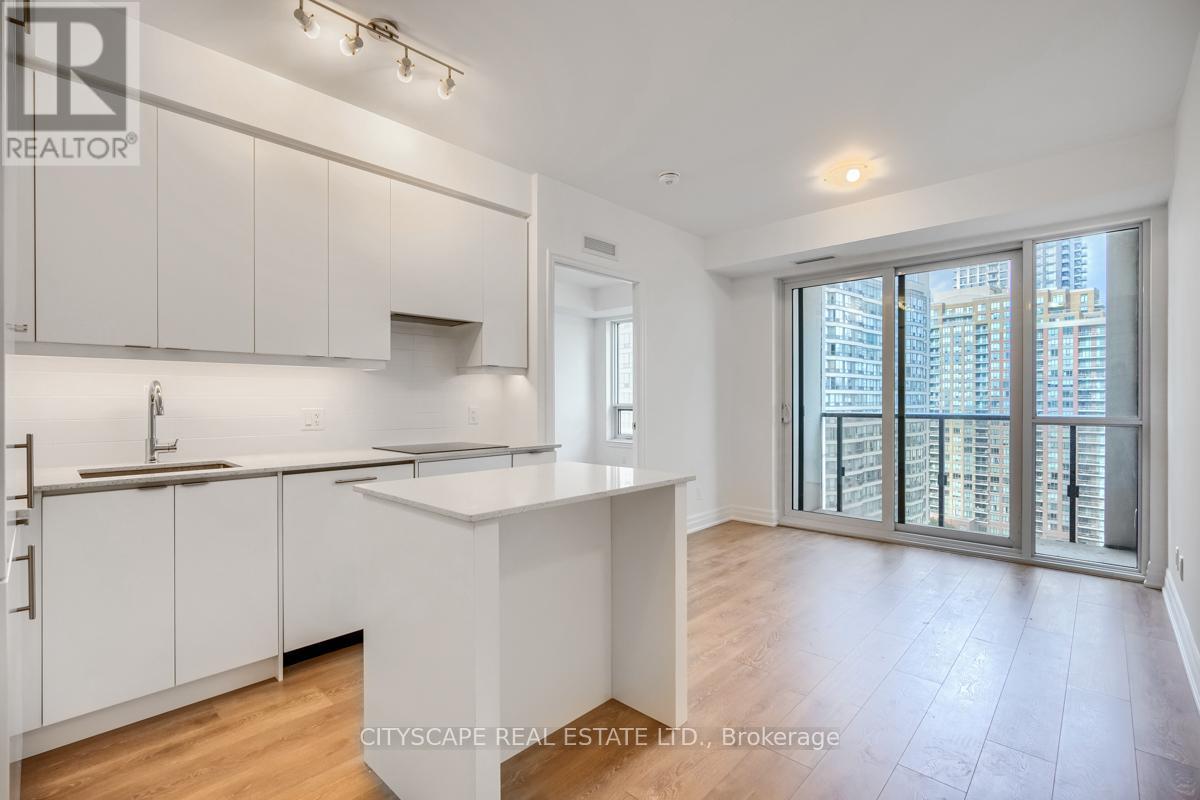 1301 - 30 Elm Drive W, Mississauga, Ontario  L5B 0N6 - Photo 4 - W12214265