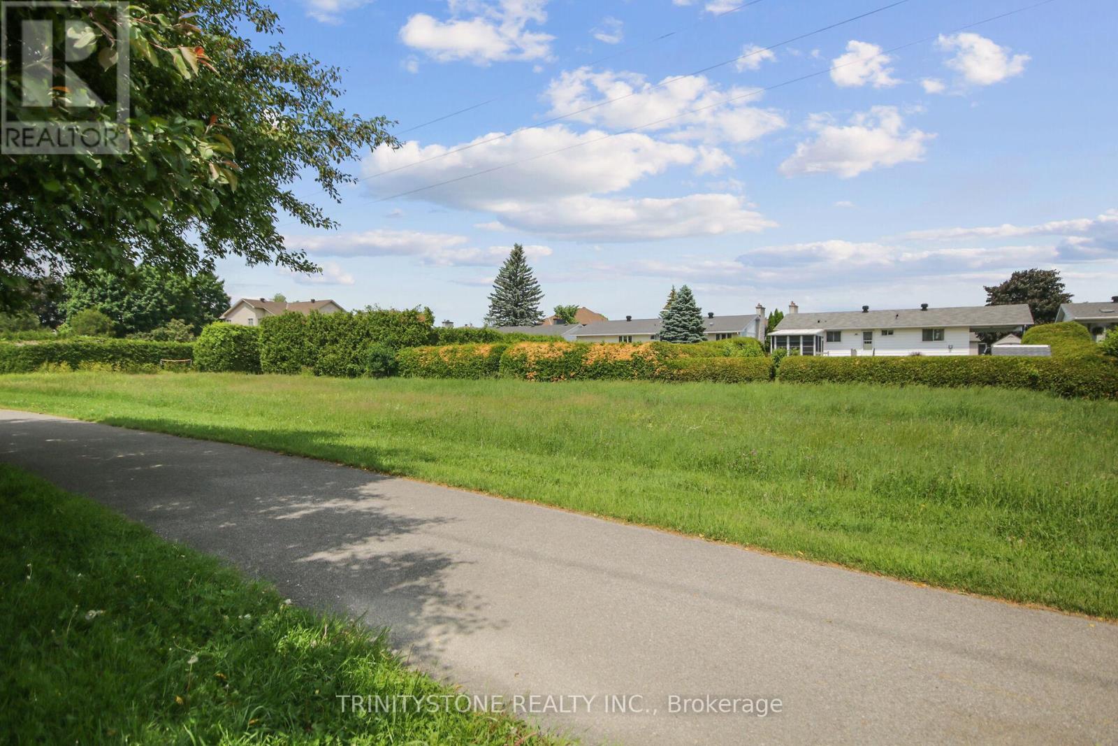 18 Charing Road, Ottawa, Ontario  K2G 0Z5 - Photo 50 - X12216435