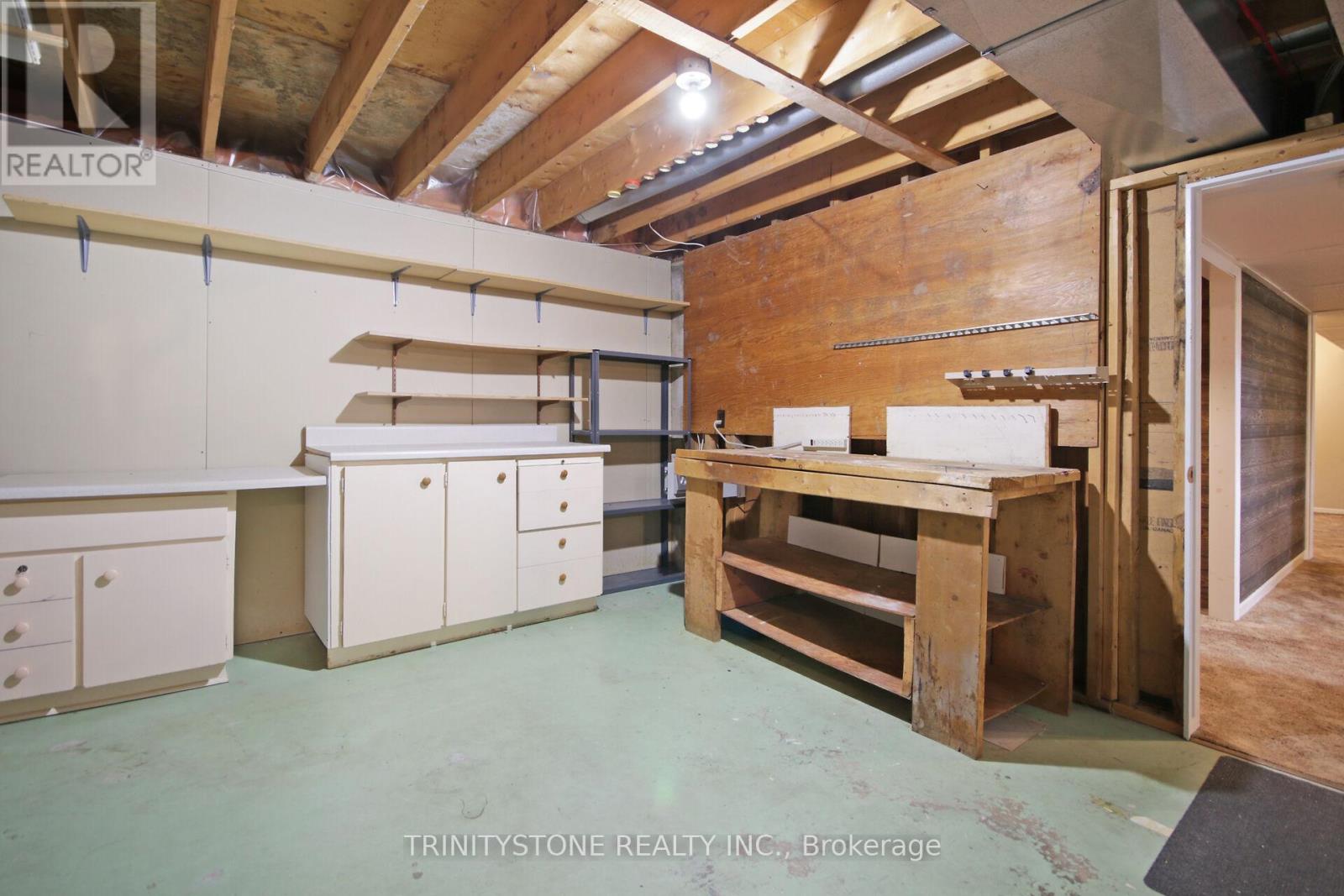 18 Charing Road, Ottawa, Ontario  K2G 0Z5 - Photo 42 - X12216435