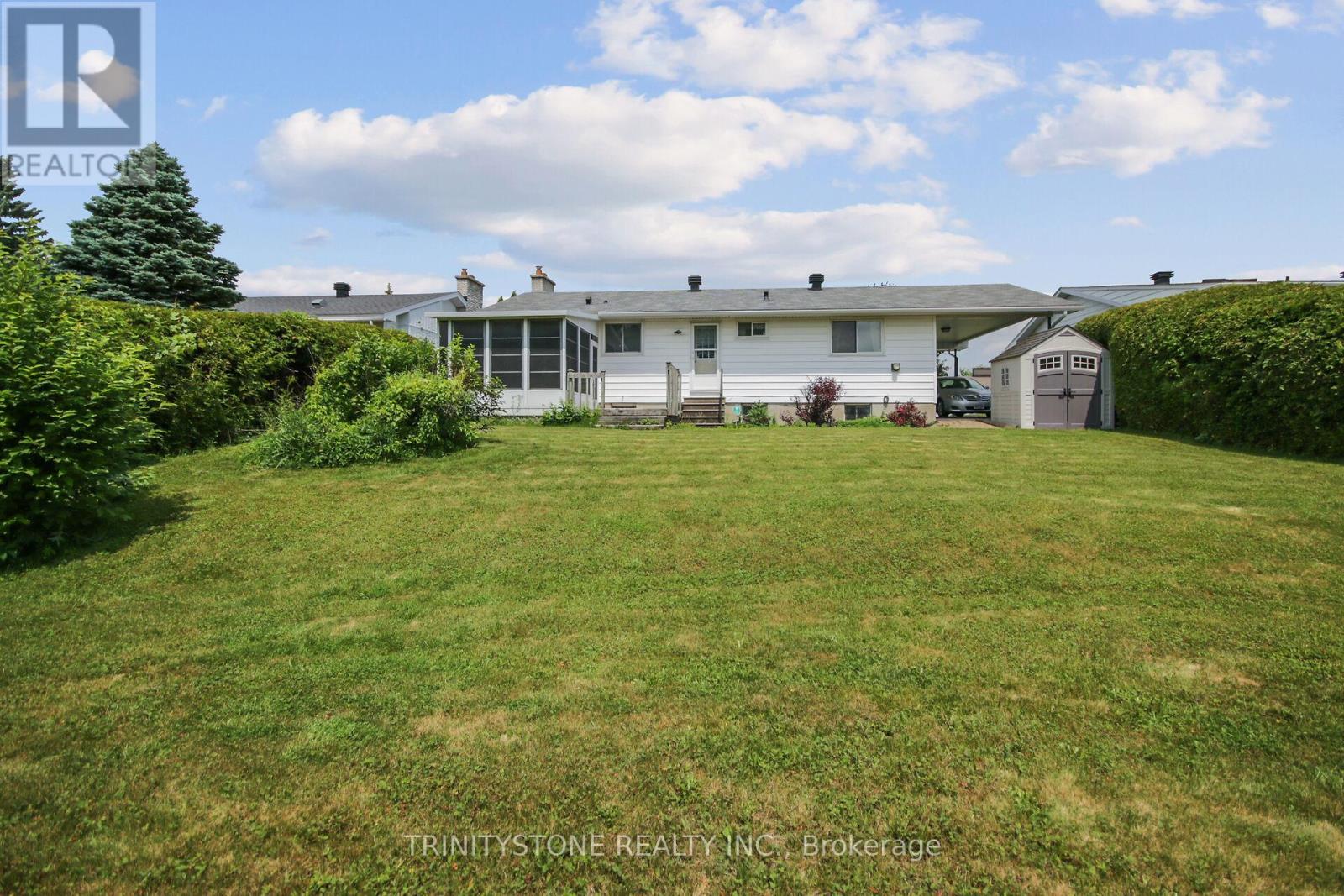 18 Charing Road, Ottawa, Ontario  K2G 0Z5 - Photo 43 - X12216435
