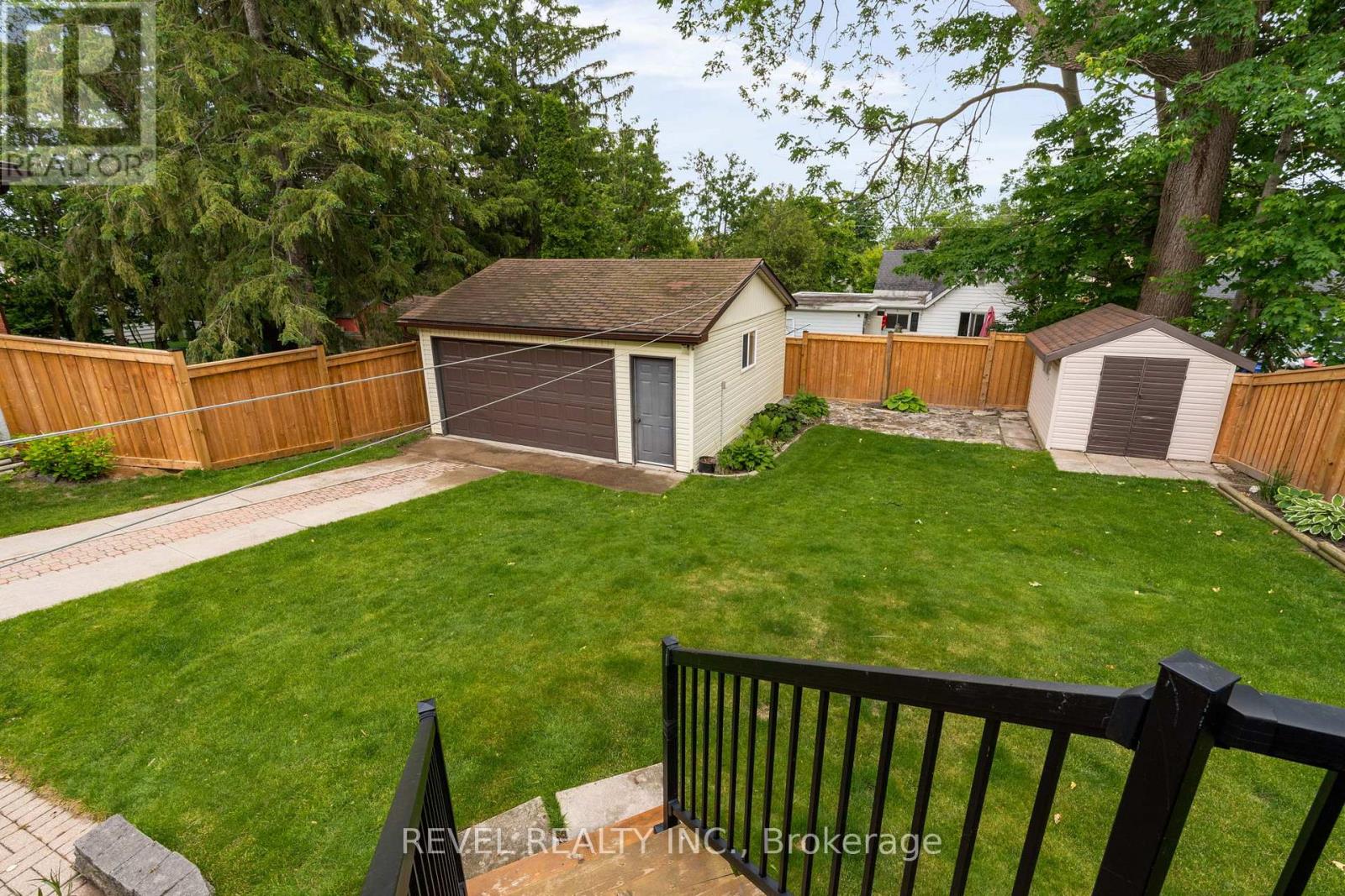 11 North Street, Barrie (Wellington), Ontario  L4M 2S1 - Photo 31 - S12215990
