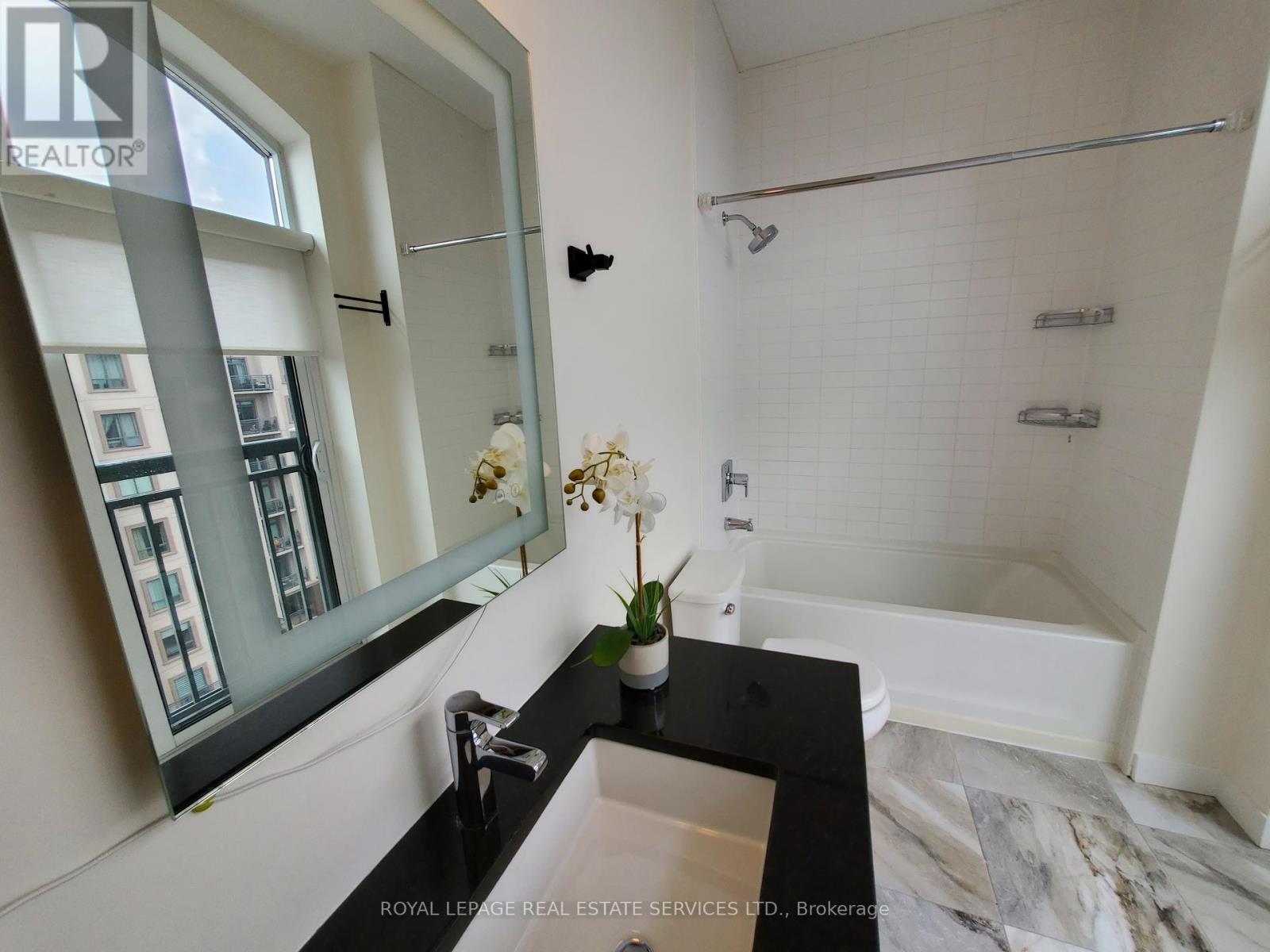 806 - 2490 Old Bronte Road, Oakville, Ontario  L6M 0Y5 - Photo 17 - W12215330