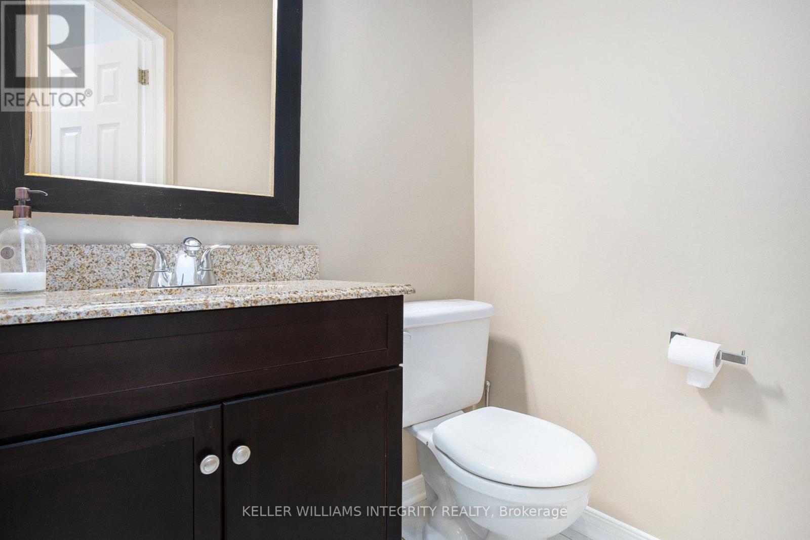 1286 Silvestri Crescent, Ottawa, Ontario  K1J 1E5 - Photo 13 - X12216494