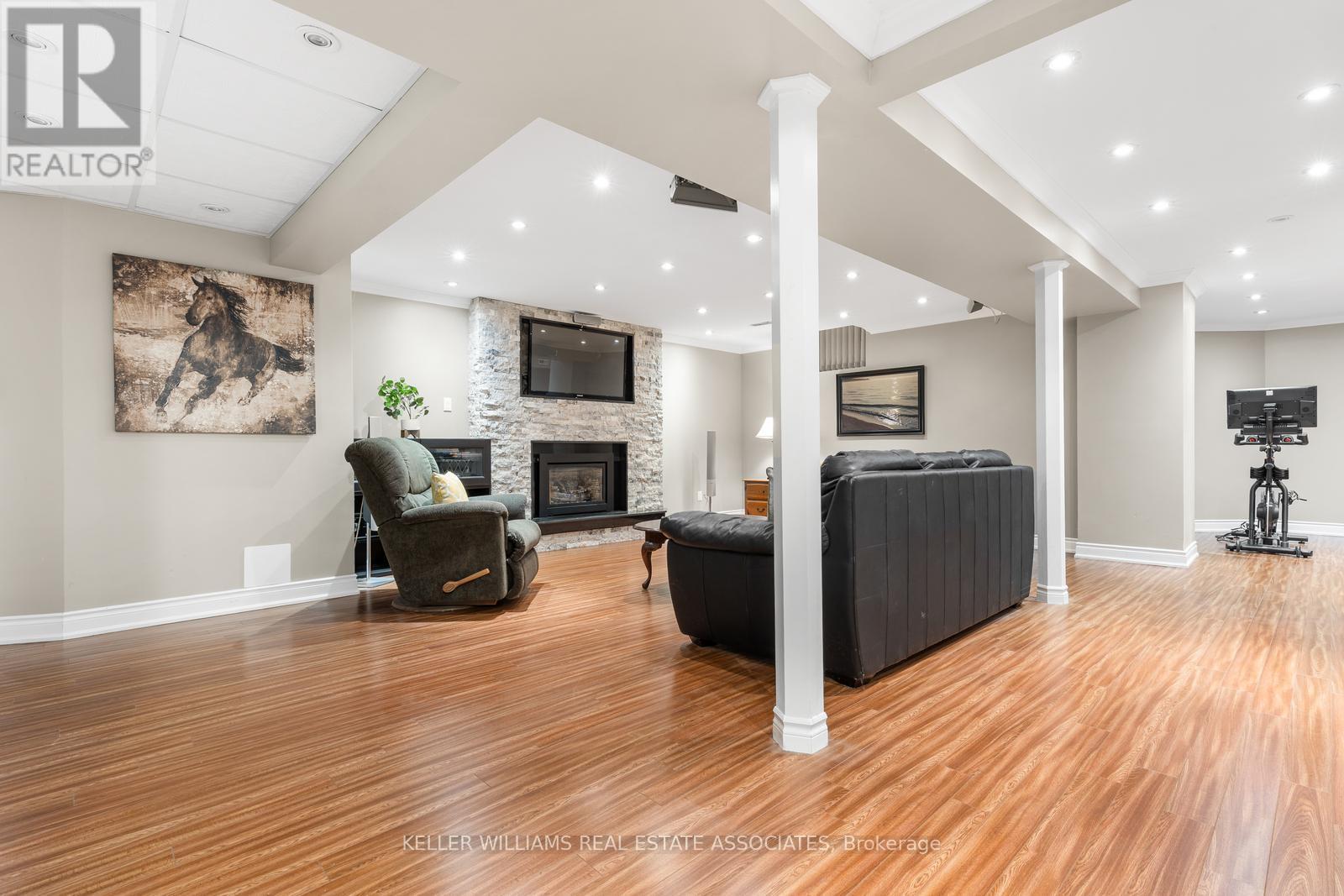1792 Grosvenor Place, Mississauga, Ontario  L5L 3V8 - Photo 29 - W12215659