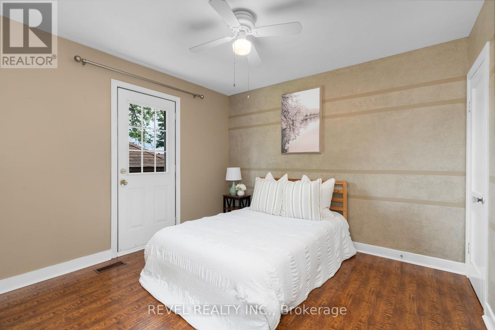11 North Street, Barrie (Wellington), Ontario  L4M 2S1 - Photo 17 - S12215990