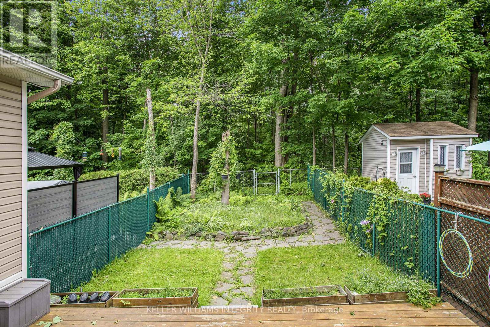 1286 Silvestri Crescent, Ottawa, Ontario  K1J 1E5 - Photo 28 - X12216494