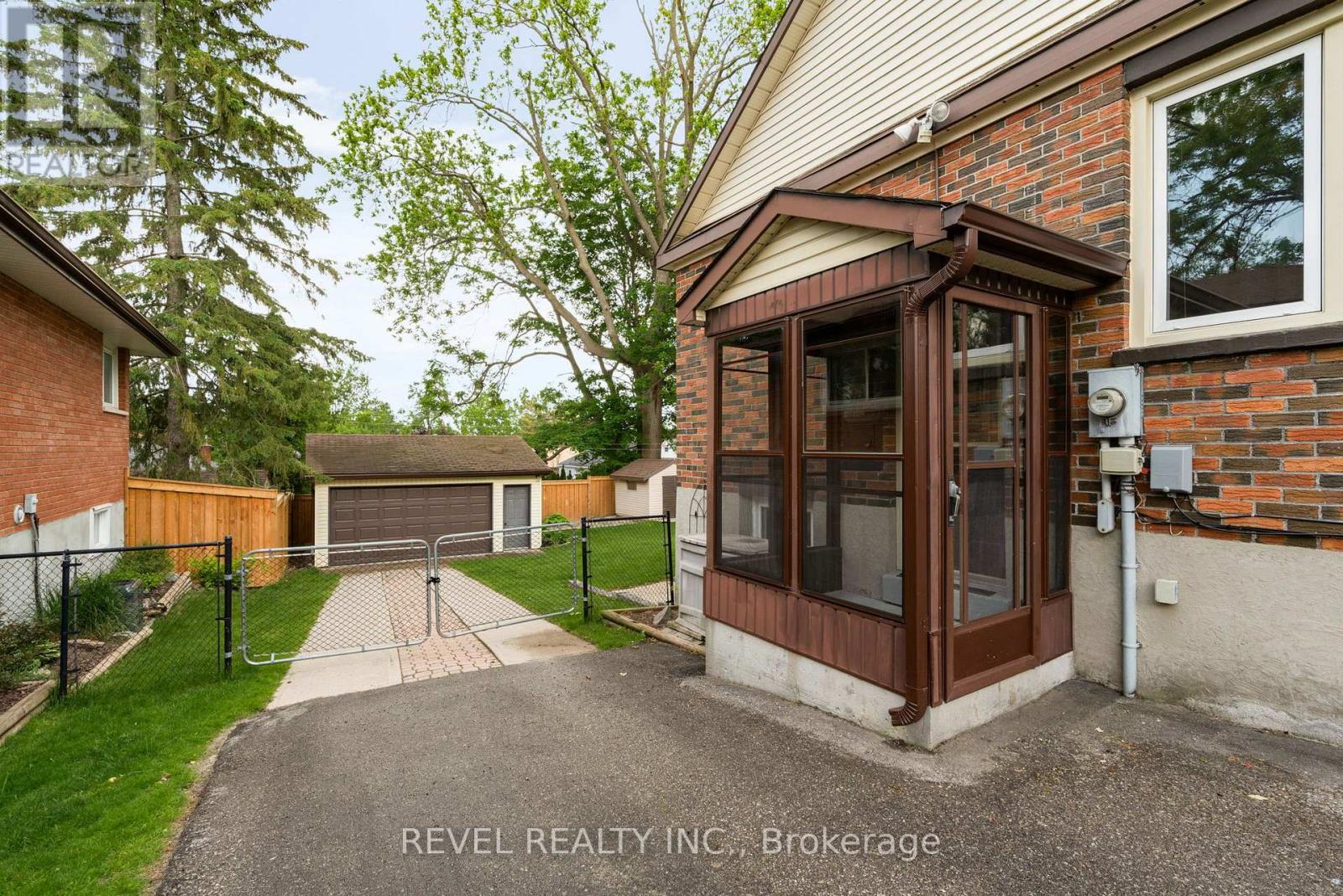 11 North Street, Barrie (Wellington), Ontario  L4M 2S1 - Photo 36 - S12215990