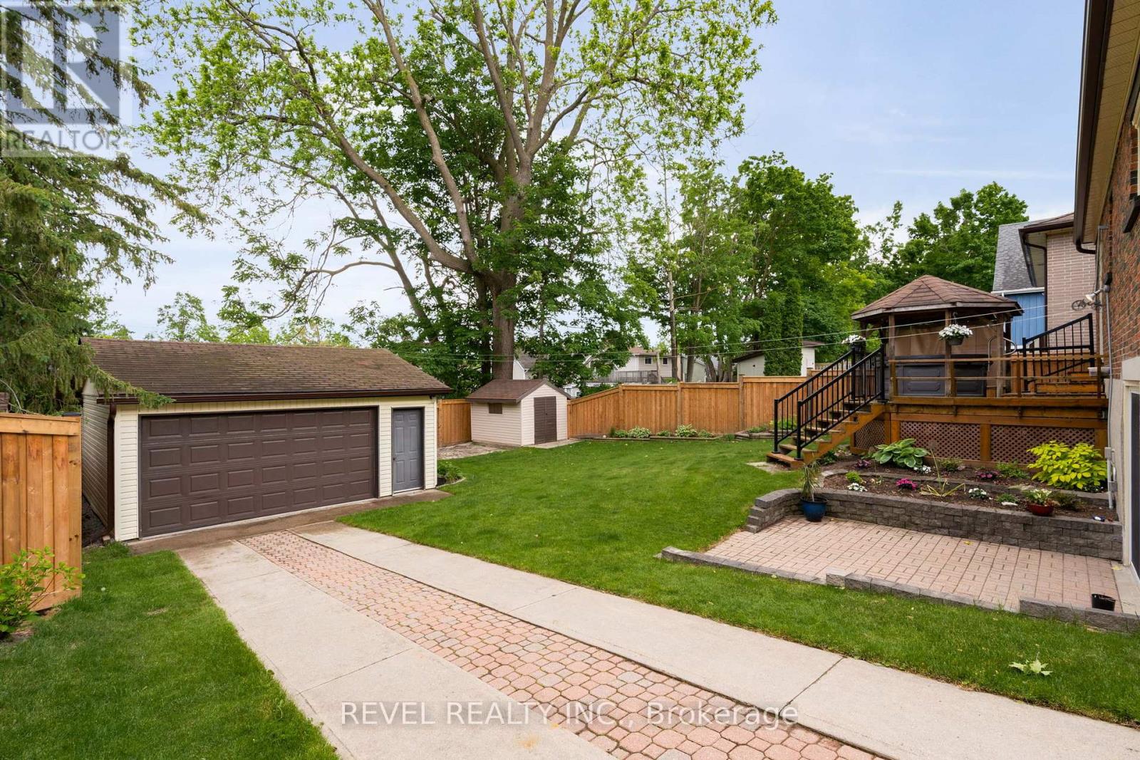 11 North Street, Barrie (Wellington), Ontario  L4M 2S1 - Photo 32 - S12215990