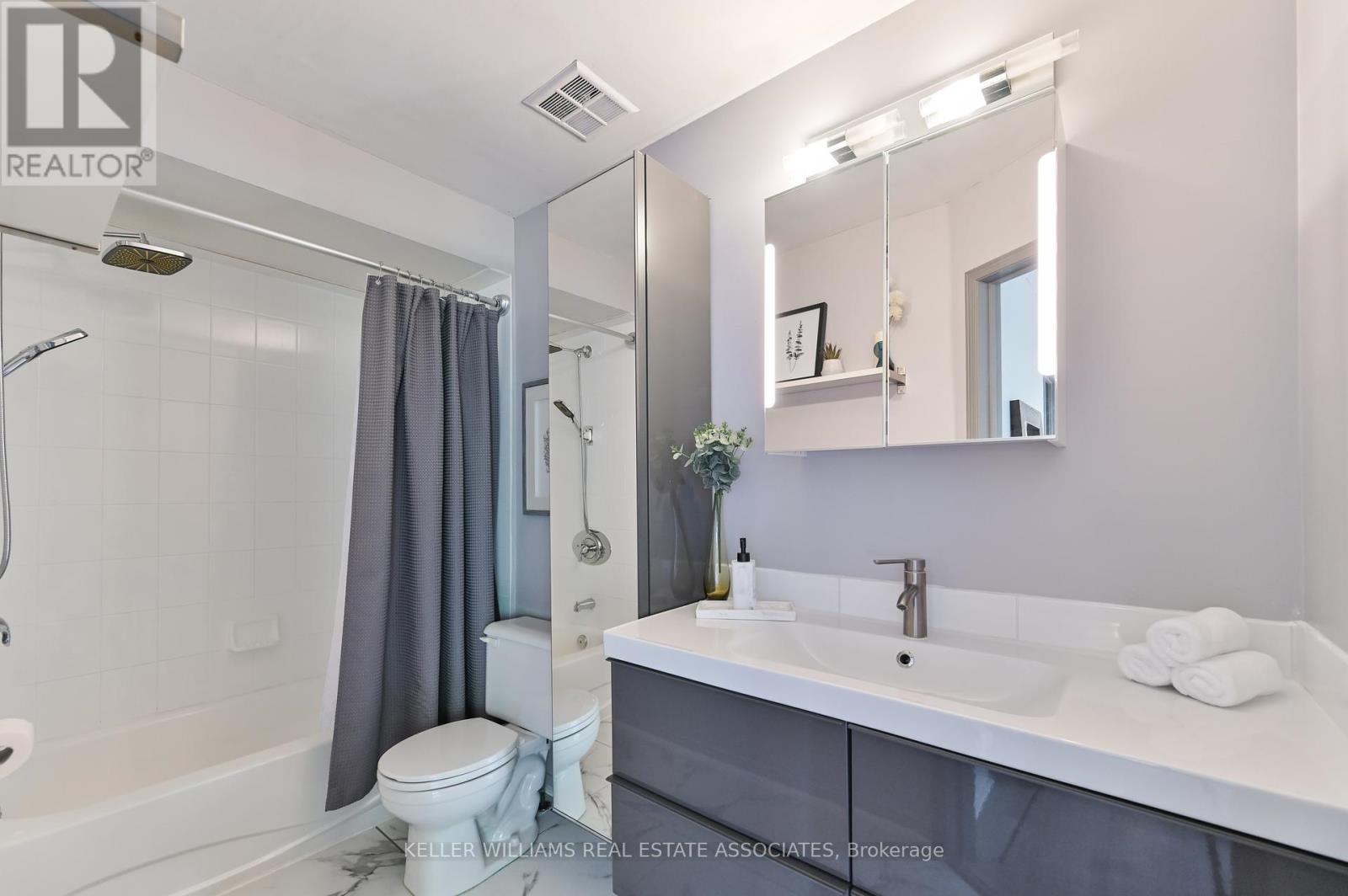 7514 Black Walnut Trail, Mississauga, Ontario  L5N 8A9 - Photo 24 - W12215570