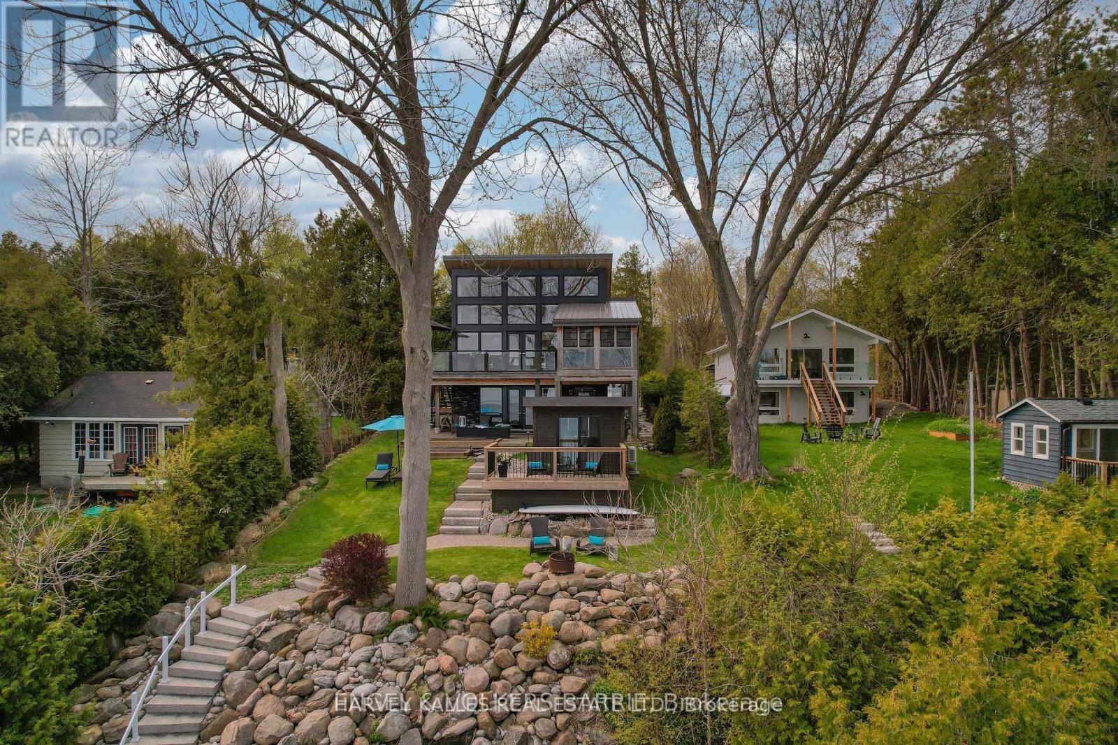 2369 Lakeshore Road E, Oro-Medonte (Hawkestone), Ontario  L0L 1T0 - Photo 2 - S12216144