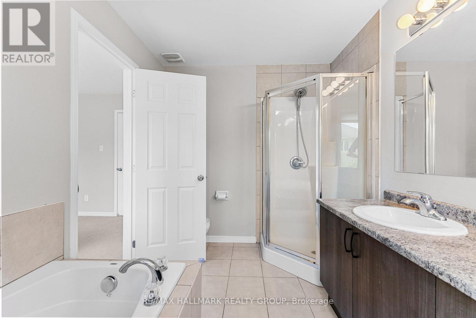 53 Dundalk Private, Ottawa, Ontario  K2J 0J5 - Photo 28 - X12216501