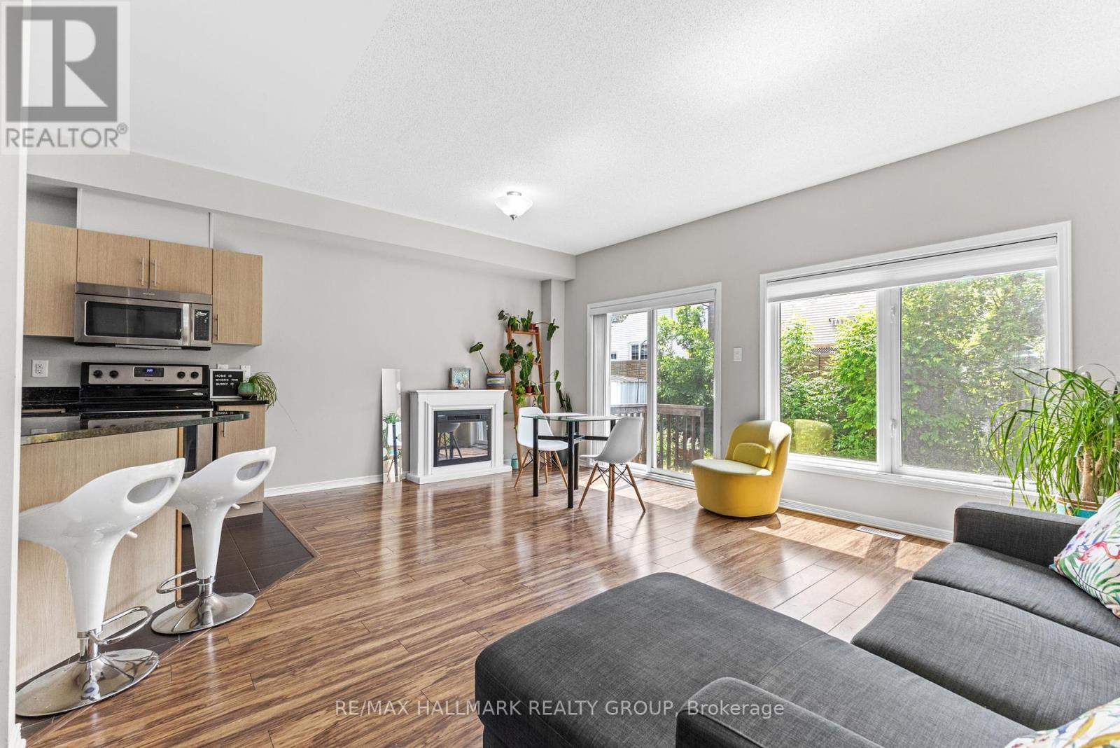 53 Dundalk Private, Ottawa, Ontario  K2J 0J5 - Photo 14 - X12216501