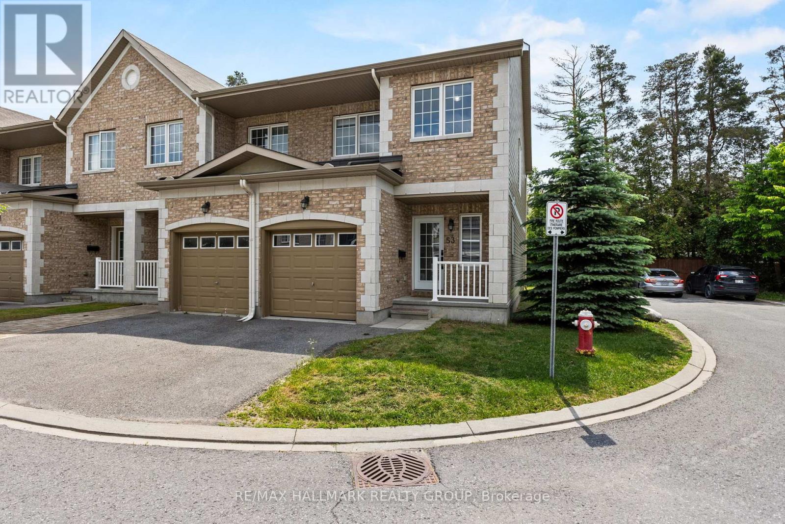 53 Dundalk Private, Ottawa, Ontario  K2J 0J5 - Photo 2 - X12216501