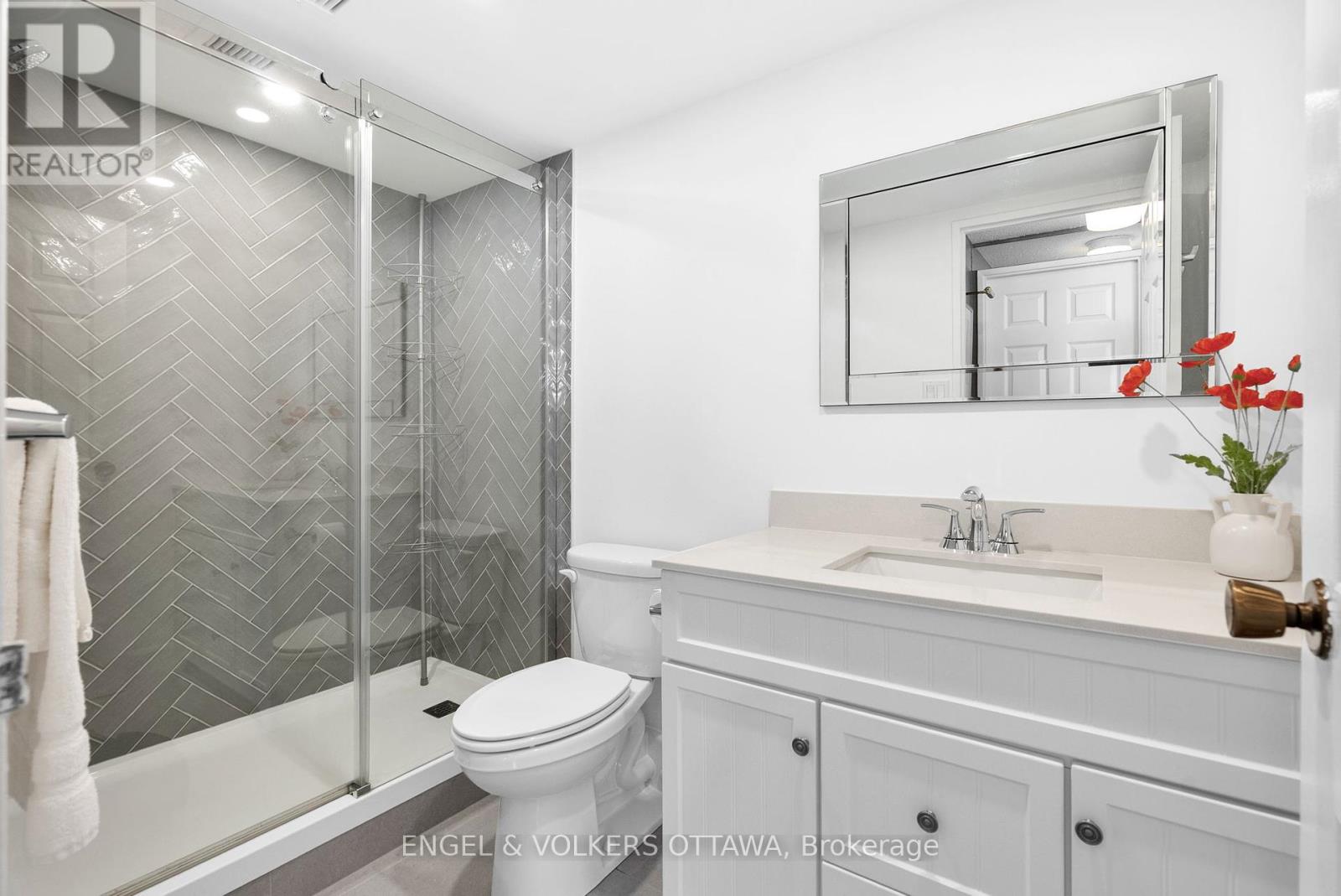 2201 - 530 Laurier Avenue W, Ottawa, Ontario  K1R 7T1 - Photo 26 - X12216518