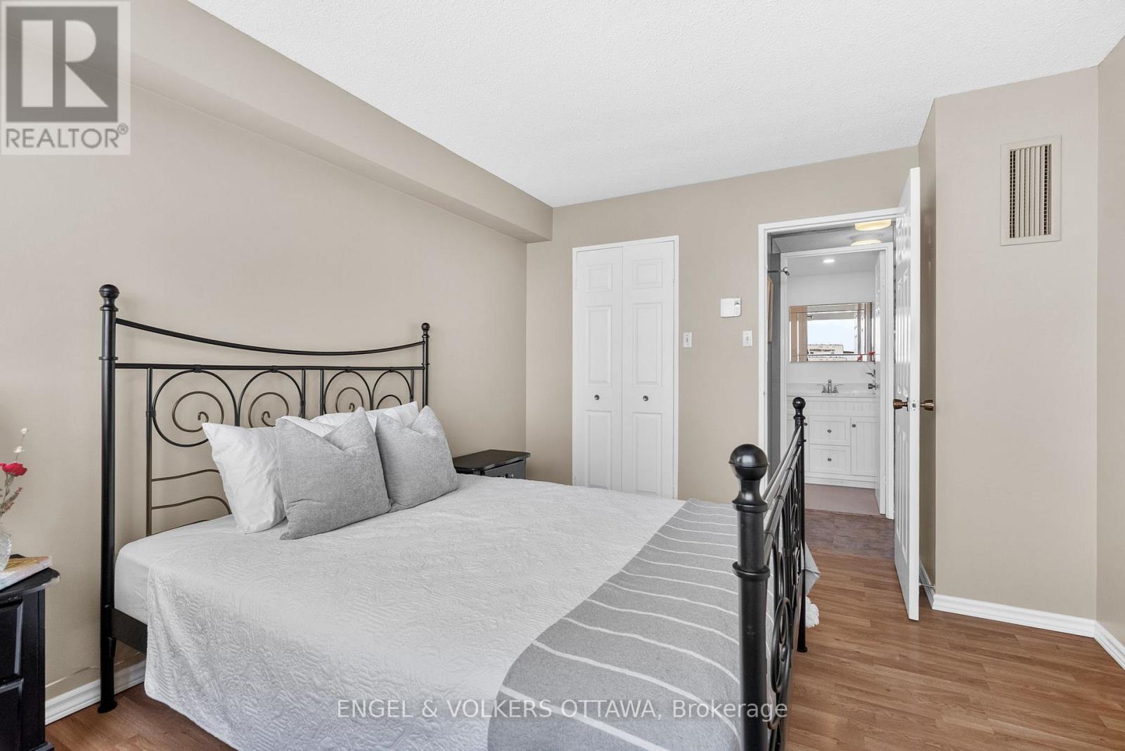 2201 - 530 Laurier Avenue W, Ottawa, Ontario  K1R 7T1 - Photo 22 - X12216518