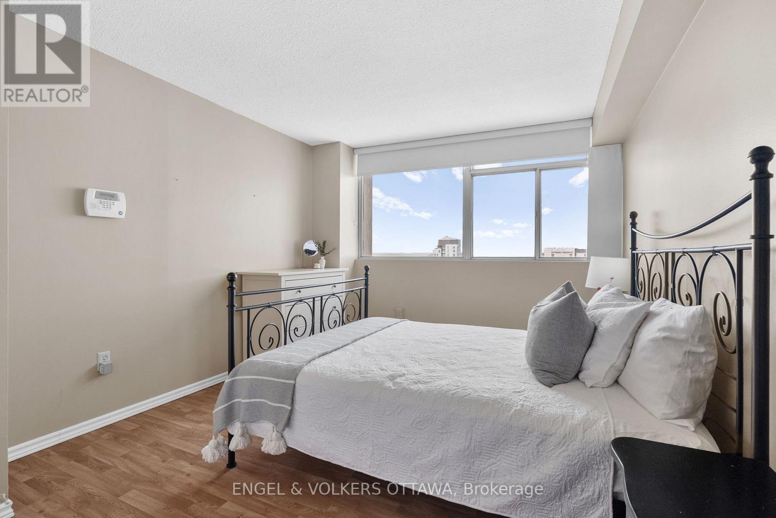 2201 - 530 Laurier Avenue W, Ottawa, Ontario  K1R 7T1 - Photo 23 - X12216518