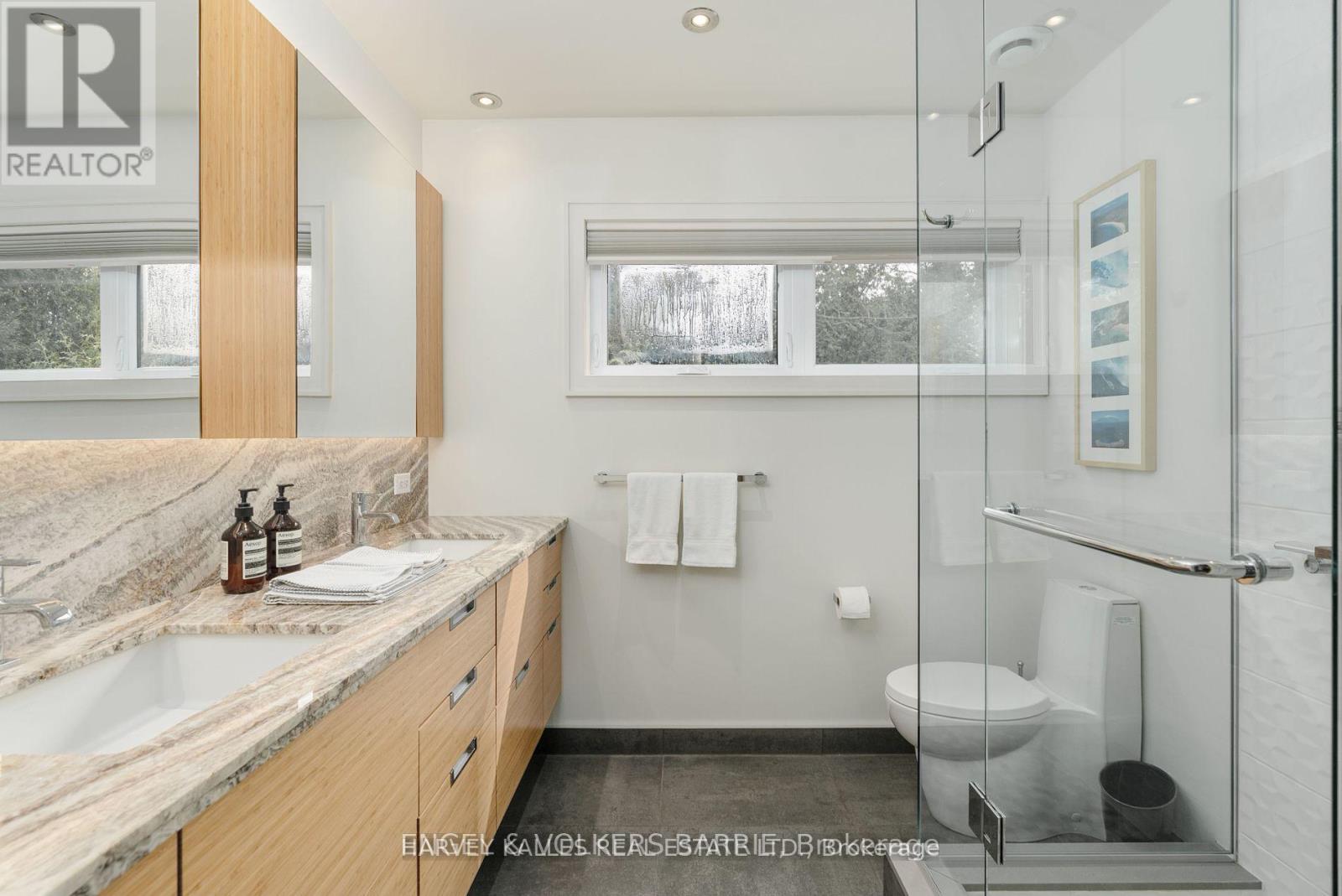 2369 Lakeshore Road E, Oro-Medonte (Hawkestone), Ontario  L0L 1T0 - Photo 17 - S12216144