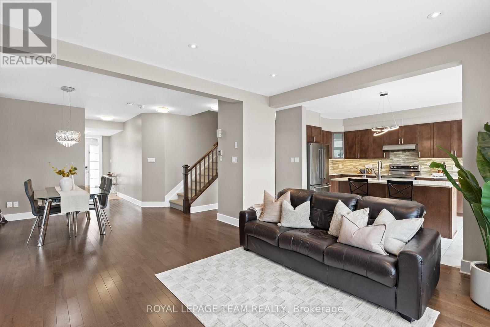 24 Knockaderry Crescent, Ottawa, Ontario  K2J 6H2 - Photo 15 - X12216548