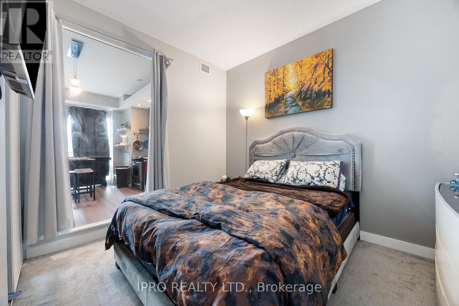 531 - 165 Legion Road N, Toronto, Ontario  M8Y 0B3 - Photo 16 - W12204743