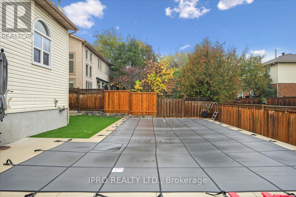 2153 Marc Lane, Burlington, Ontario  L7M 3W6 - Photo 40 - W12215937
