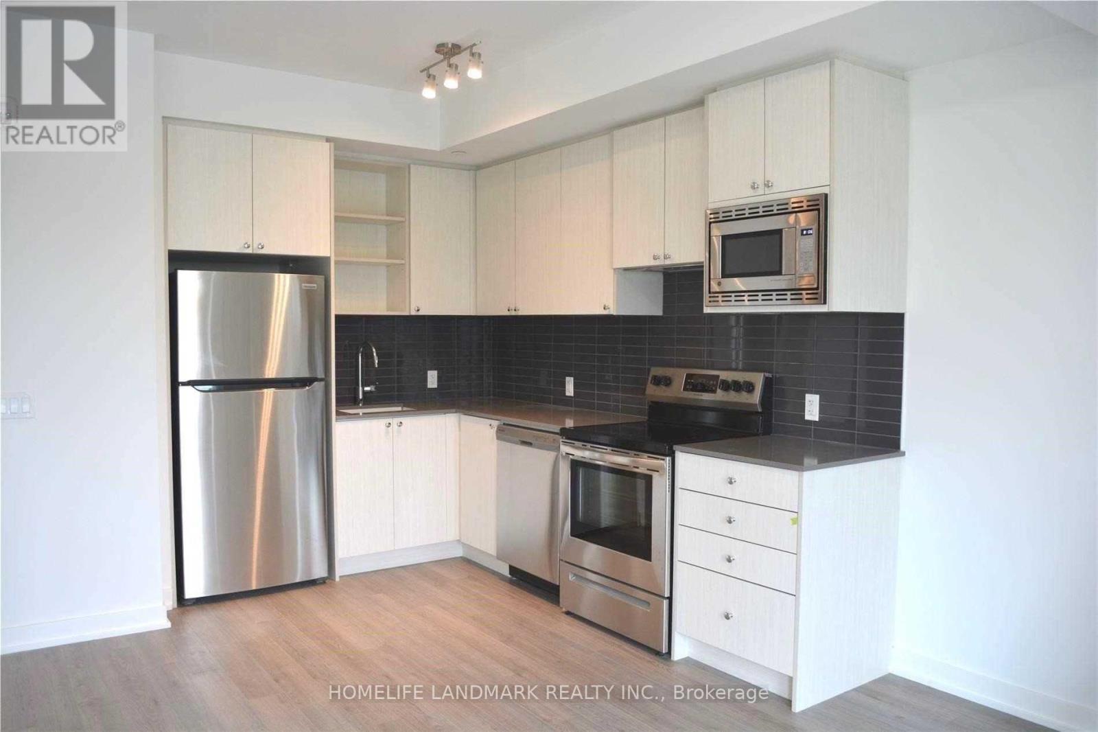 112 - 155 Downsview Park Boulevard, Toronto, Ontario  M3K 0E3 - Photo 3 - W12215957
