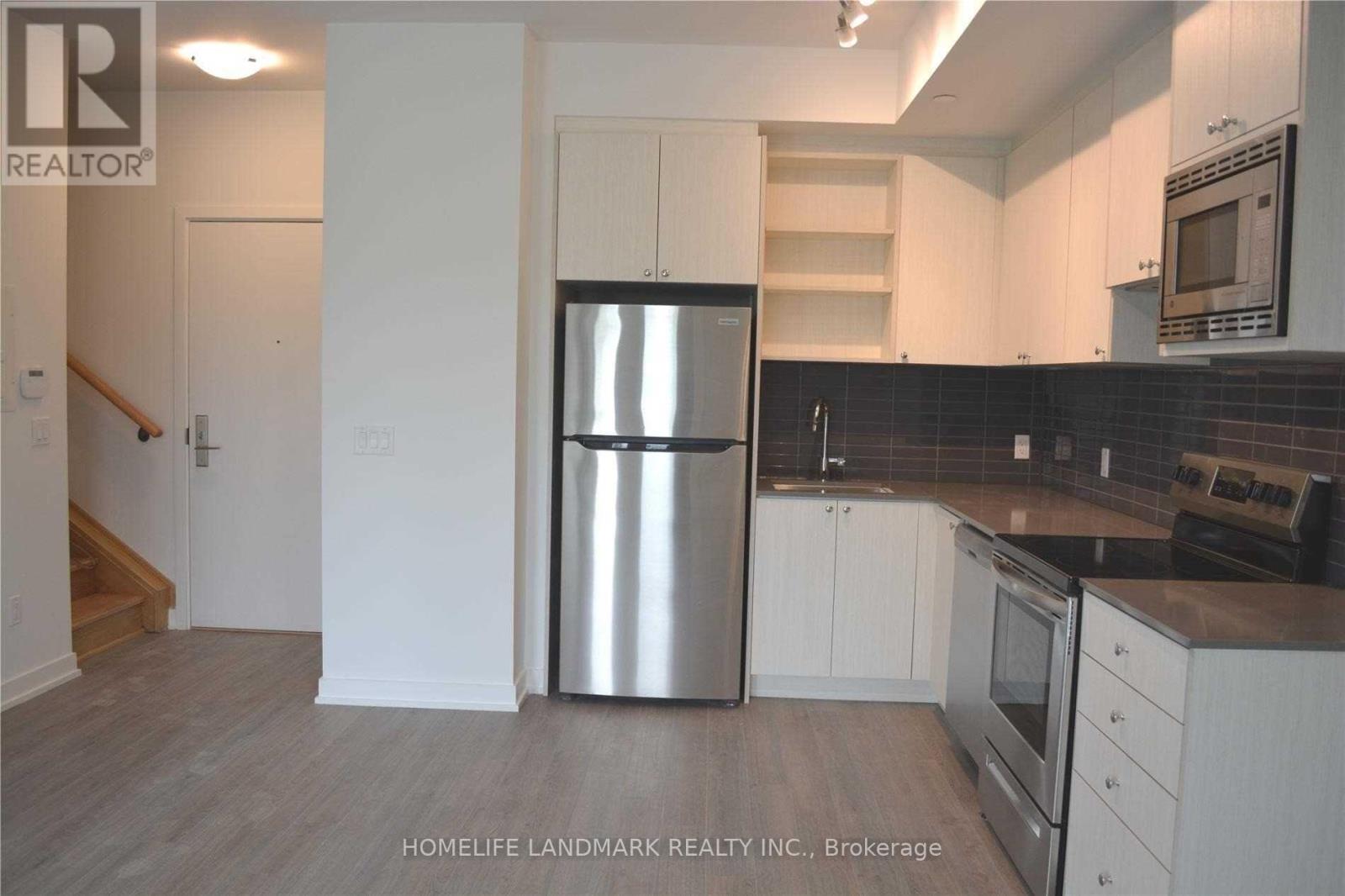 112 - 155 Downsview Park Boulevard, Toronto, Ontario  M3K 0E3 - Photo 4 - W12215957