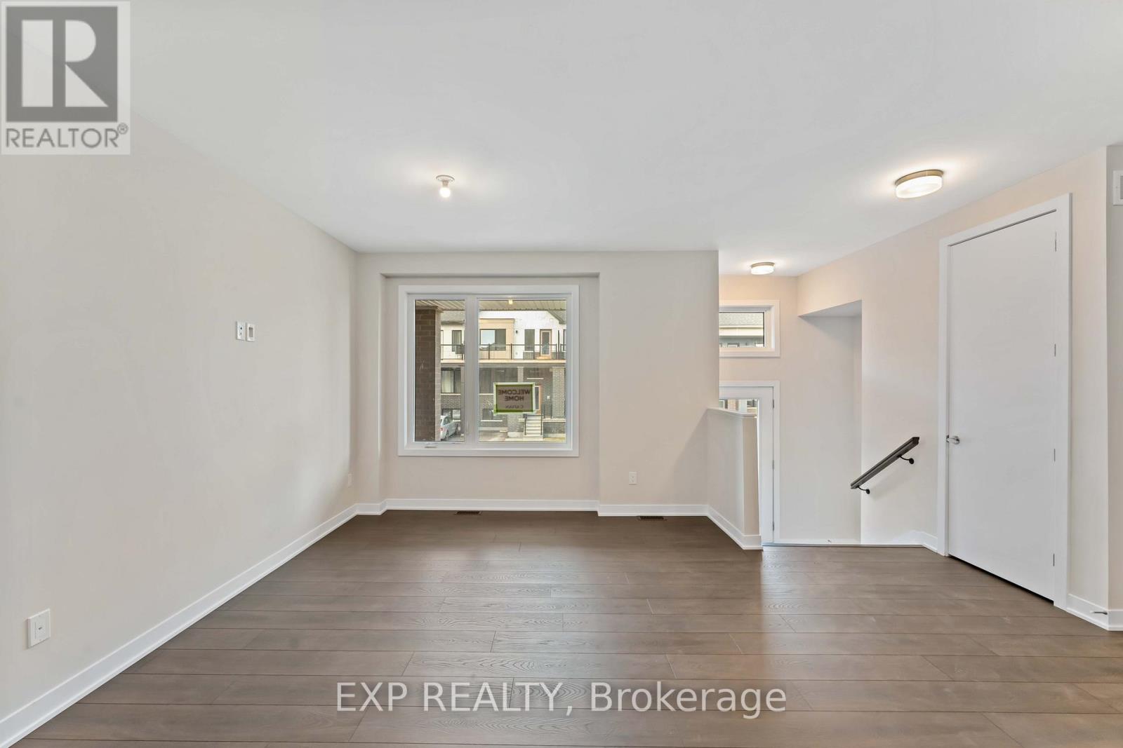 209 Speckled Alder Row, Ottawa, Ontario  K2J 7G8 - Photo 13 - X12216557