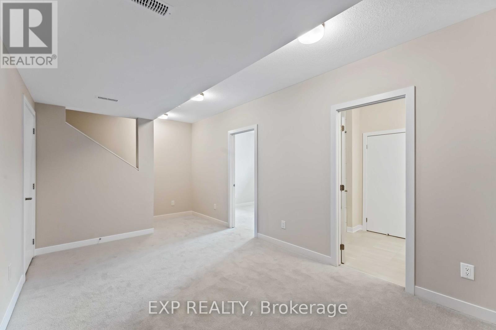 209 Speckled Alder Row, Ottawa, Ontario  K2J 7G8 - Photo 22 - X12216557