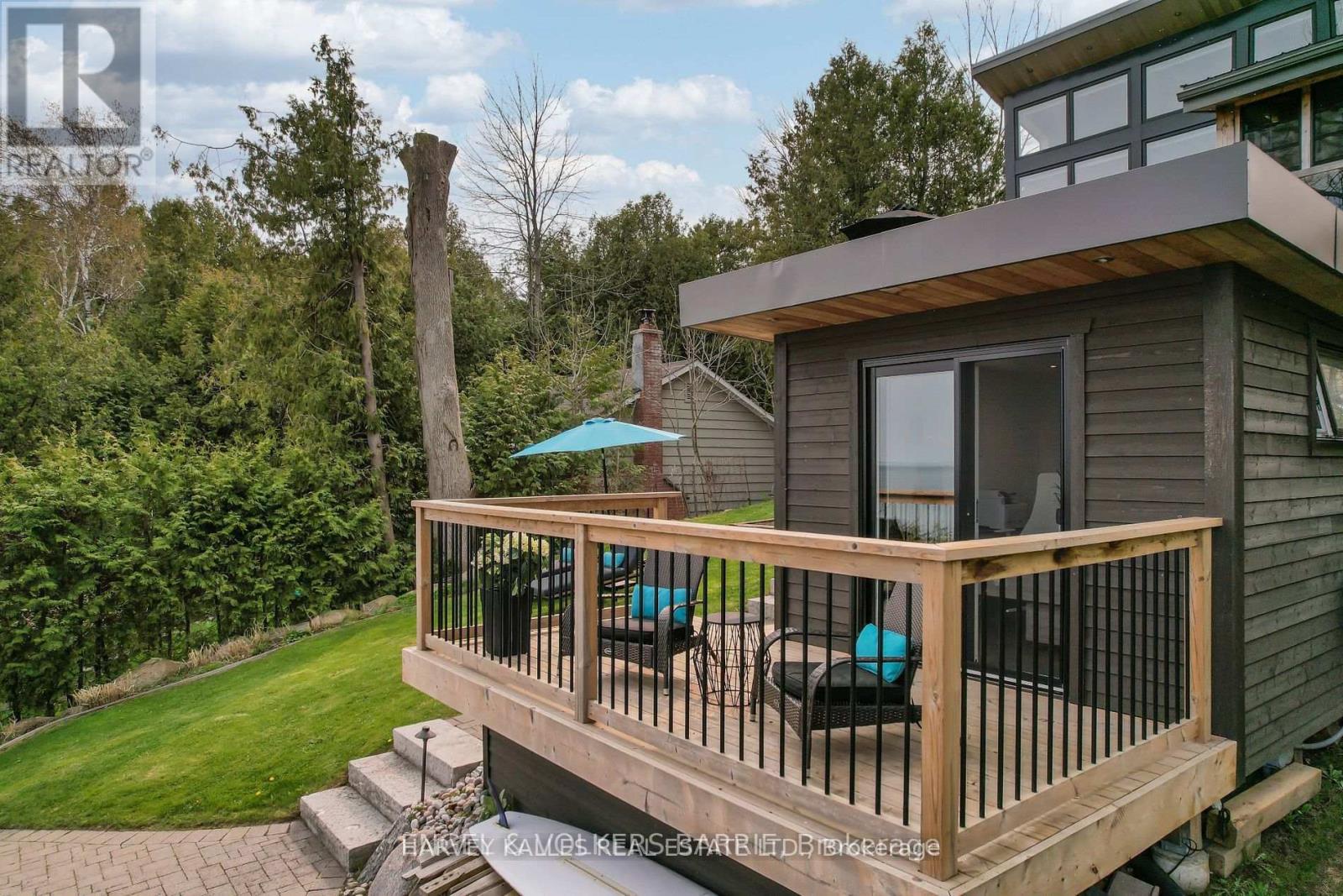 2369 Lakeshore Road E, Oro-Medonte (Hawkestone), Ontario  L0L 1T0 - Photo 33 - S12216144