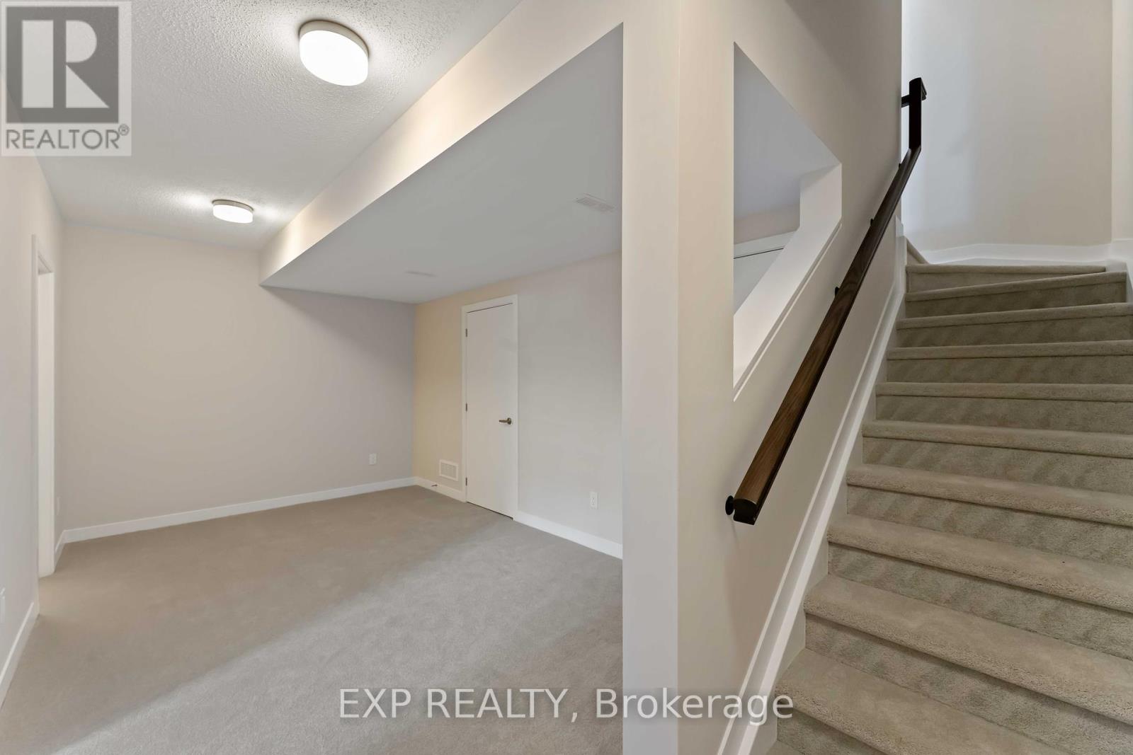 209 Speckled Alder Row, Ottawa, Ontario  K2J 7G8 - Photo 15 - X12216557