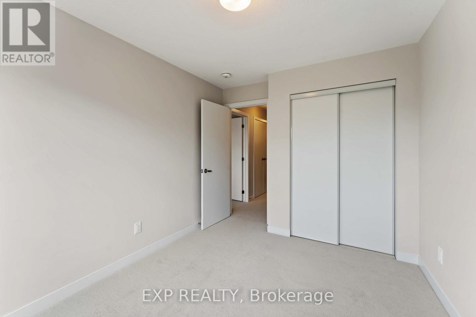 209 Speckled Alder Row, Ottawa, Ontario  K2J 7G8 - Photo 35 - X12216557