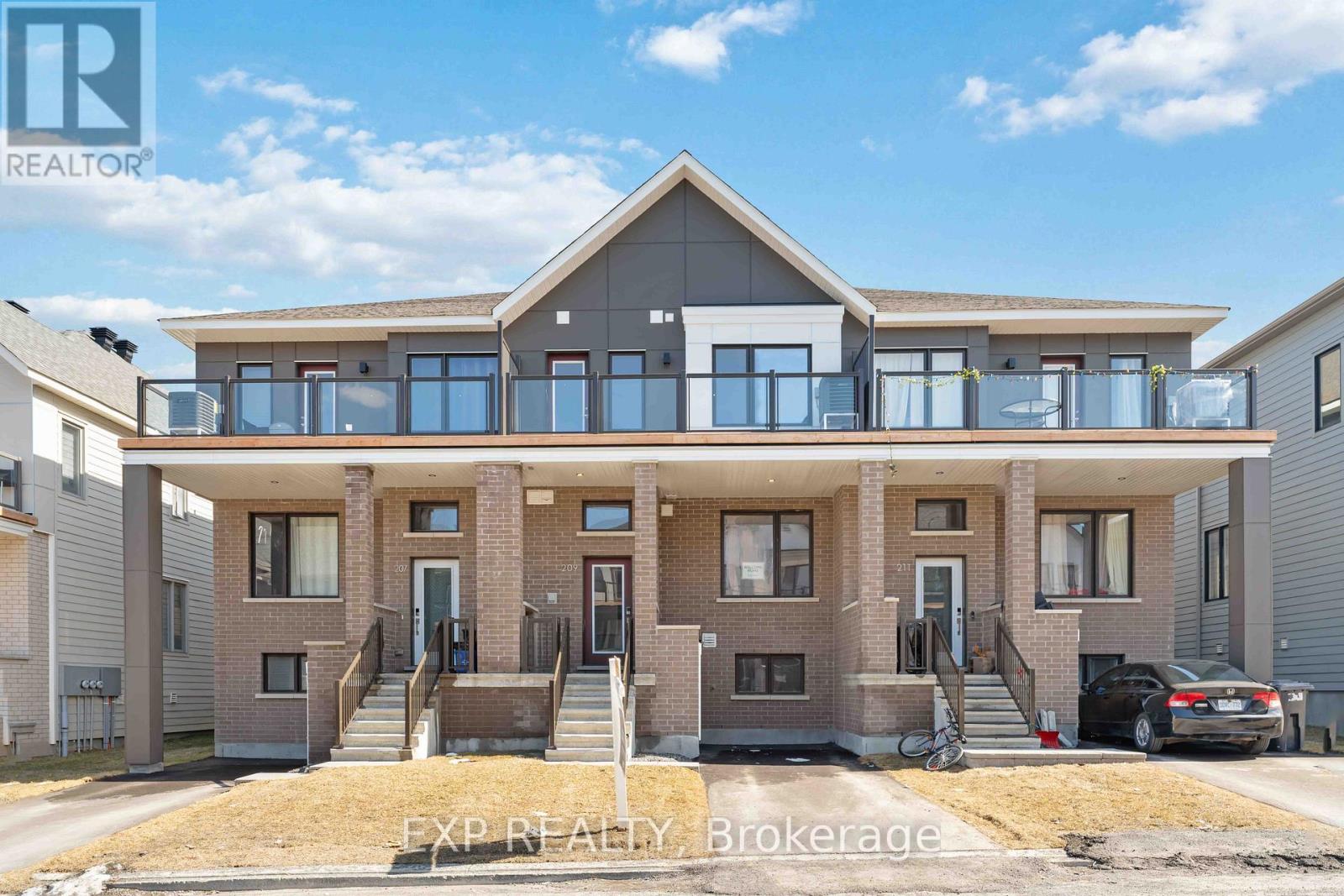 209 SPECKLED ALDER ROW, Ottawa, Ontario